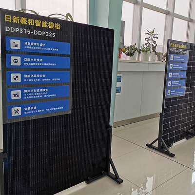 El fabricante Bifacial Solar Panels de China modificó el módulo del picovoltio para requisitos particulares del diseño para el tejado casero