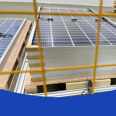 El panel solar monocristalino del picovoltio de la estación fotovoltaica de tierra solar del módulo para el hogar