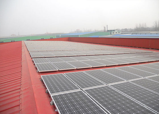 Los paneles solares bifaciales sumergidos calientes galvanizaron el tejado de teja de acero del SGS del color de acero del panel solar