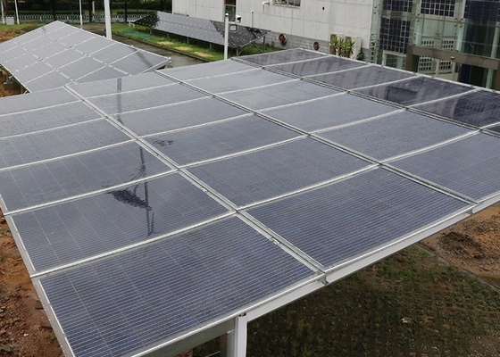 El panel solar bifacial de los módulos de cristal dobles monocristalinos del picovoltio para el edificio comercial